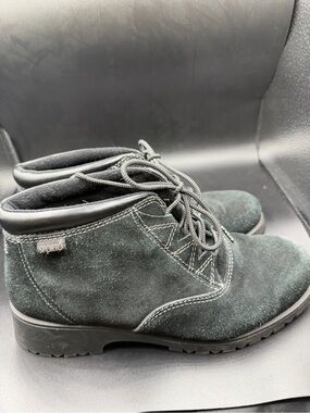 Sporto Black Suede Chukka Lace-Up Boots